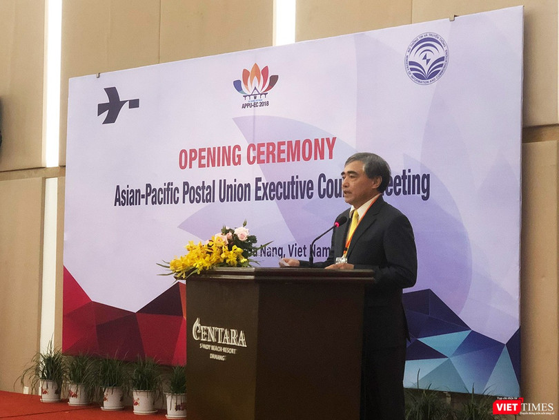 Thứ trưởng Bộ Thông tin và Truyền thông Nguyễn Minh Hồng phát biểu khai mạc hội nghị 