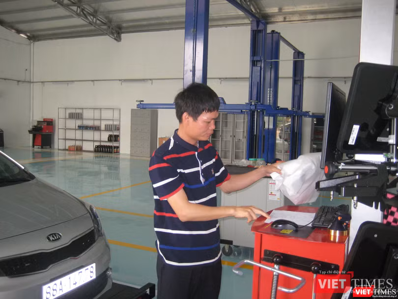 KS Lê Văn Tạch rời hãng Toyota, mở garage sửa chữa ô tô ảnh 1