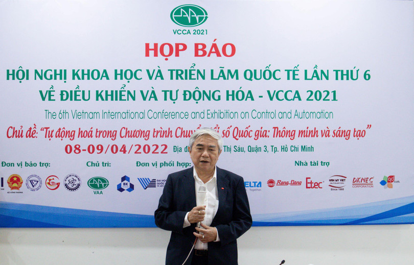 ông Nguyễn Quân - nguyên Bộ trưởng Bộ Khoa học Công nghệ, Chủ tịch Hội Tự động hóa Việt Nam giới thiệu sự kiện VCCA 2021 ông Nguyễn Quân - nguyên Bộ trưởng Bộ Khoa học Công nghệ, Chủ tịch Hội Tự động hóa Việt Nam giới thiệu sự kiện VCCA 2021