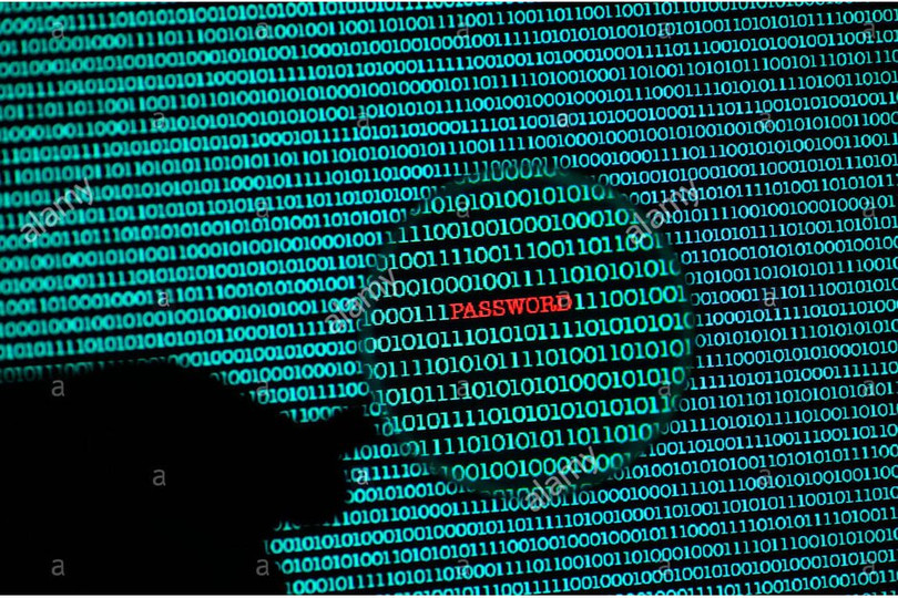 Đặt một mật khẩu mạnh sẽ giúp bạn tránh nguy cơ bị tin tặc đánh cắp thông tin (ảnh: Phone Arena)