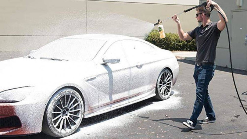 Công nghệ rửa xe không chạm liệu có sạch được bằng rửa xe truyền thống? 