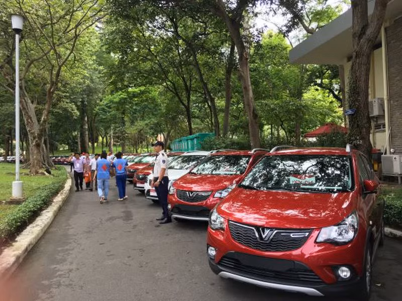 Nhiều người Việt đã sử dụng VinFast Fadil và cảm thấy yêu thích nó. Ảnh:TN 