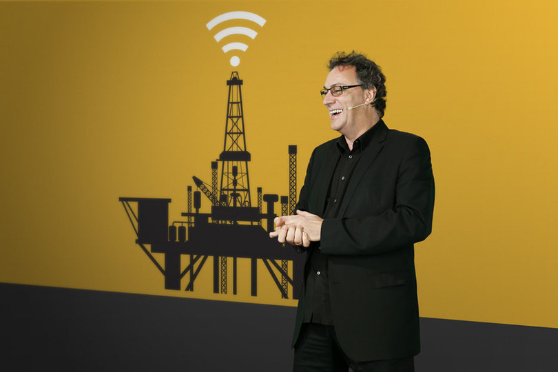 Nhà tương lai học nổi tiếng dự đoán về tiền số, các ngành nghề biến mất trong 20 năm tới và lý do ông xóa Facebook ảnh 3