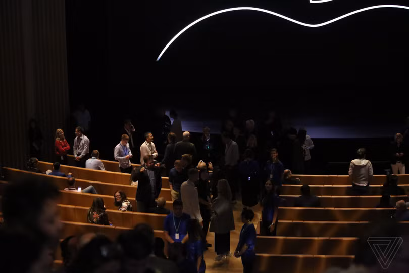 (ảnh: The Verge) (ảnh: The Verge)