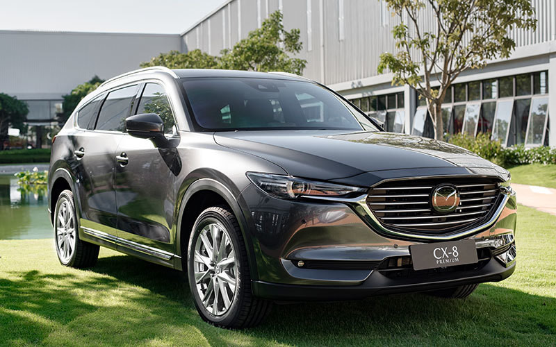 Mazda CX-8 lắp ráp trong nước vừa ra mắt 