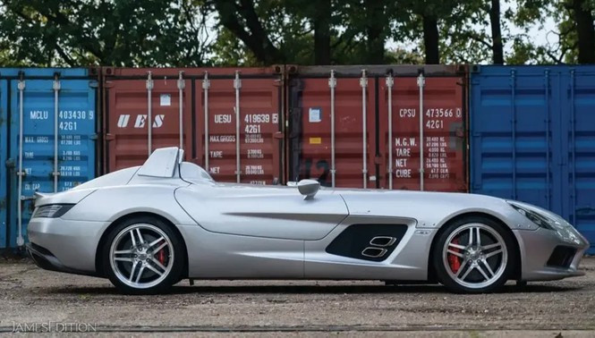 Mercedes-Benz SLR McLaren Stirling Moss 