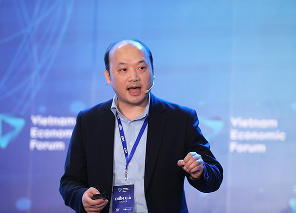 Ông Terry Chan - Chủ tịch Hiệp hội chuỗi cung ứng thương mại điện tử Hong Kong. Ảnh: VnExpress