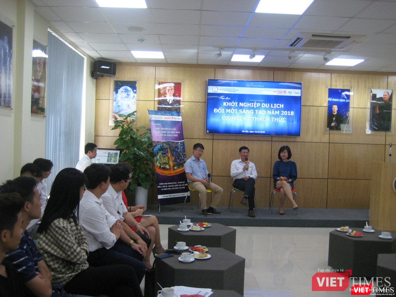 Các diễn giả tại phần giao lưu của buổi tọa đàm