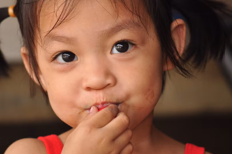 Đôi mắt ngây thơ. Ảnh: NSNA Vũ Huyến