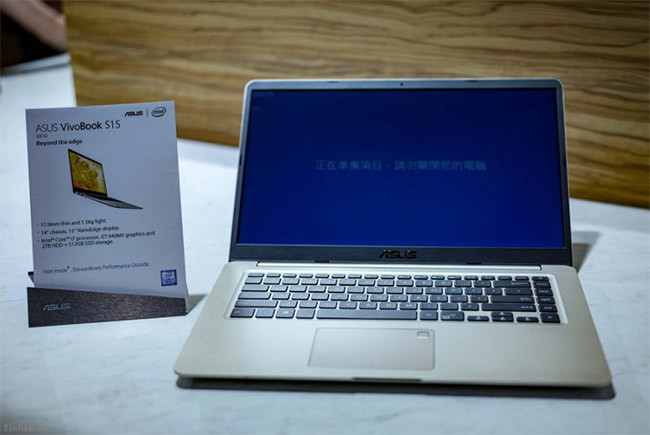Loạt laptop ấn tượng của ASUS tại Computex 2017 ảnh 6