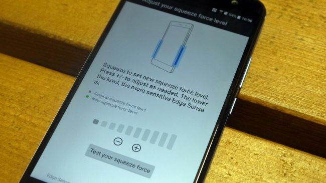 Đánh giá HTC U11: Độc đáo nhưng chưa đủ hấp dẫn ảnh 3