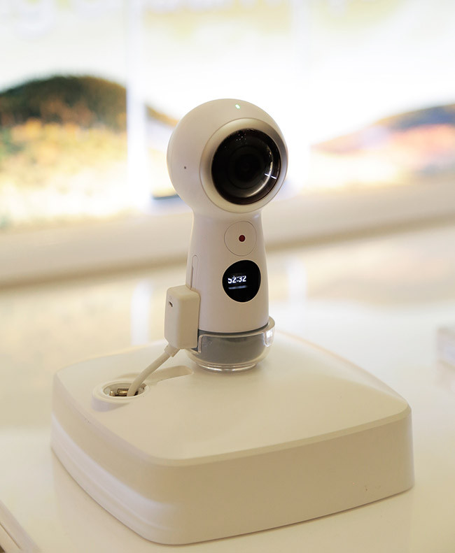 Giới trẻ Sài Thành háo hức trải nghiệm hệ sinh thái Samsung ảnh 7