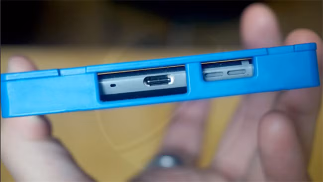 Nokia 9 lộ diện với cấu hình tốt nhưng vẫn dùng nút Home vật lý ảnh 6