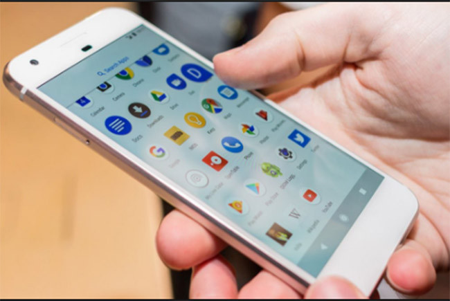 Google Pixel thế hệ tiếp theo cần cải thiện tính năng và thiết kế