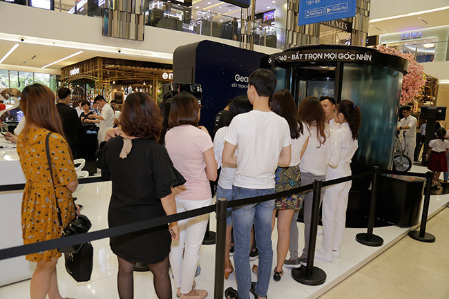 Giới trẻ Sài Thành háo hức trải nghiệm hệ sinh thái Samsung ảnh 11