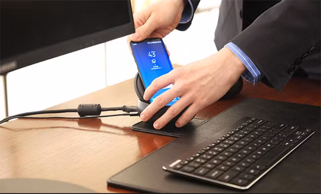 DeX sẽ biến Galaxy S8 thành PC