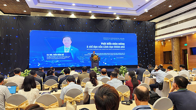 Phó Thủ tướng Phạm Hồng Hà phát biểu tại Diễn đàn cấp cao Chuyển đổi số Việt Nam - châu Á 2023 (ảnh; Đăng Khoa)