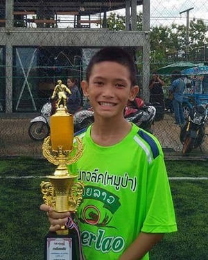 Mongkhol Boonpiam (ảnh: The Guardian) Mongkhol Boonpiam (ảnh: The Guardian)