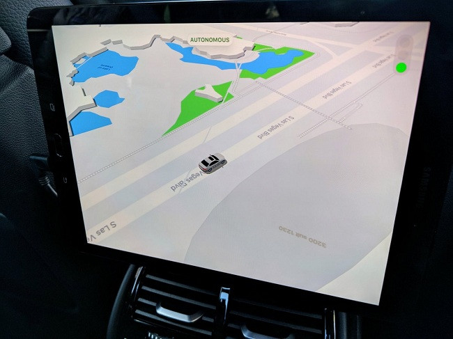 Cảm giác lần đầu ngồi trên ô tô tự lái như thế nào? ảnh 10