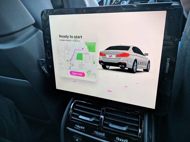 Cảm giác lần đầu ngồi trên ô tô tự lái như thế nào? ảnh 7