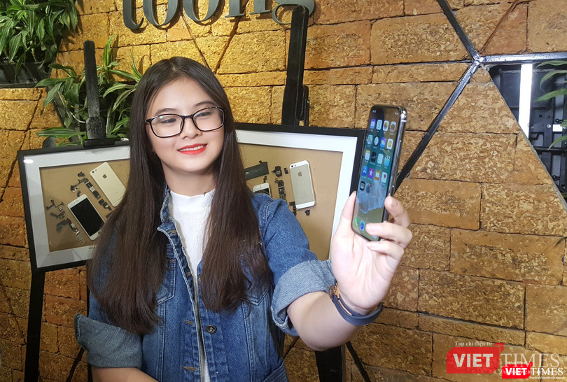 Từ iPhone đời đầu đến iPhone X lần đầu tiên hội tụ trong một triển lãm tại Hà Nội ảnh 18