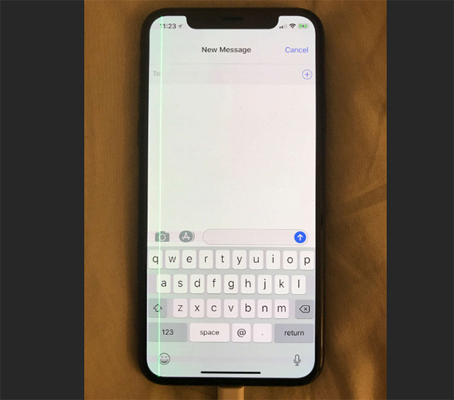 iPhone X dính lỗi sọc màn giống Galaxy S7 edge ảnh 3