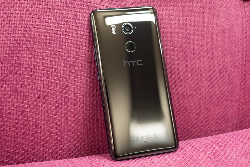 HTC chính thức trình làng U11+ ảnh 1