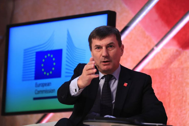 Ông Andrus Ansip - Phó chủ tịch EU về thị trường kỹ thuật số trong ảnh chụp tại hội chợ công nghệ CeBIT 2017 ở Hannover (Đức) ẢNH: REUTERS
