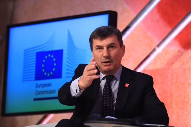 Ông Andrus Ansip - Phó chủ tịch EU về thị trường kỹ thuật số trong ảnh chụp tại hội chợ công nghệ CeBIT 2017 ở Hannover (Đức) ẢNH: REUTERS