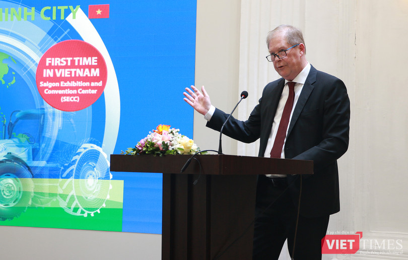 vt_Peter Grothues.jpg