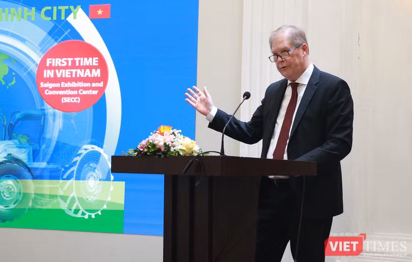 vt_Peter Grothues.jpg