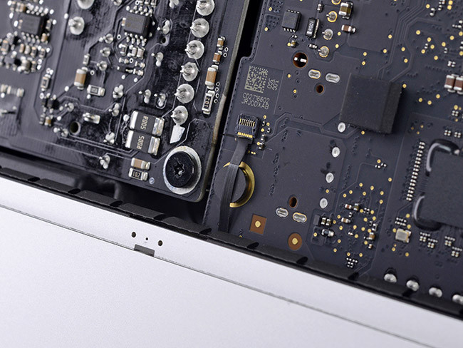 “Mổ bụng” iMac 2017 màn hình 21,5 inch Retina 4K ảnh 5