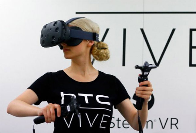 HTC U11 xô đổ kỷ lục của “đàn anh” M9 và M10 ảnh 1