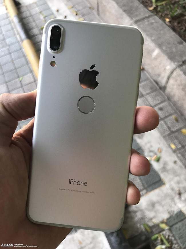 Cuộc chiến tin đồn về thiết kế iPhone 8 ảnh 1