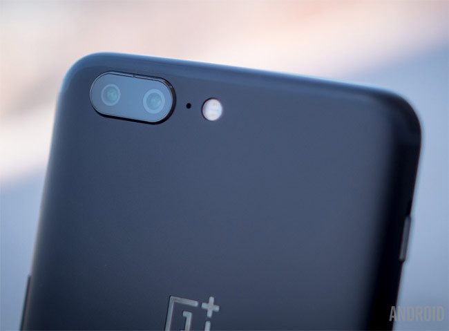 OnePlus 5 ra mắt: nhái kiểu dáng iPhone 7 Plus ảnh 1