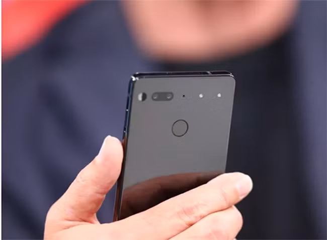 Essential Phone của Andy Rubin