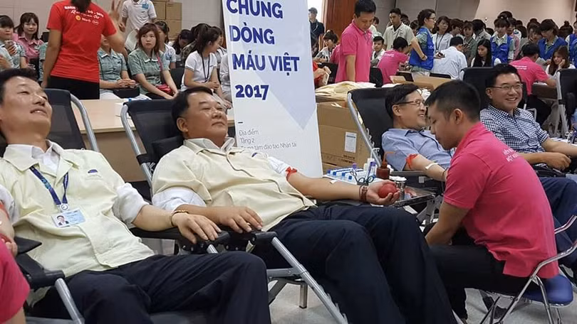 Lãnh đạo Samsung Việt Nam tham gia hiến máu tình nguyện