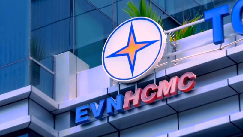 Nhiều khách hàng phản ánh với Điện lực TP. Hồ Chí Minh về những kẻ mạo danh gọi điện yêu cầu khách hàng đóng tiền