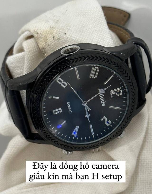 dong ho camera 2.jpg
