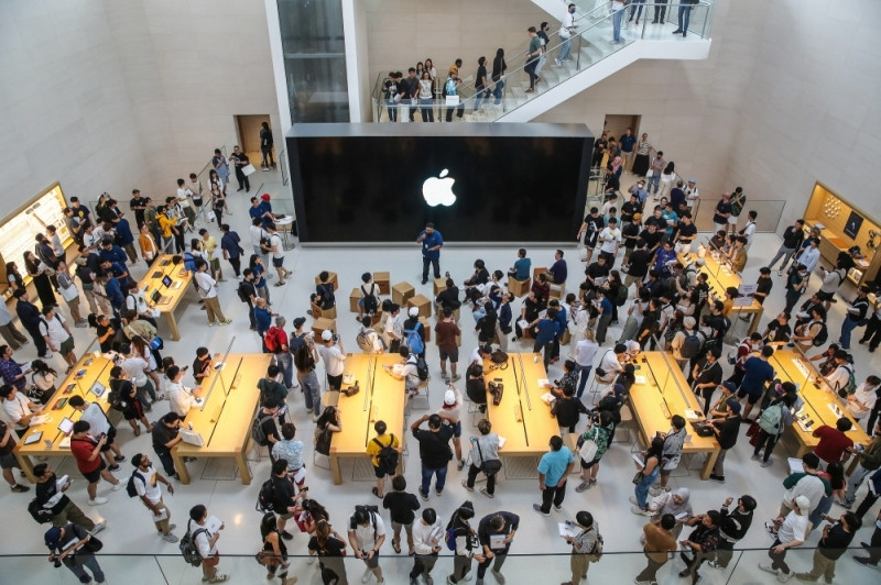 apple store malaysia 1.jpg