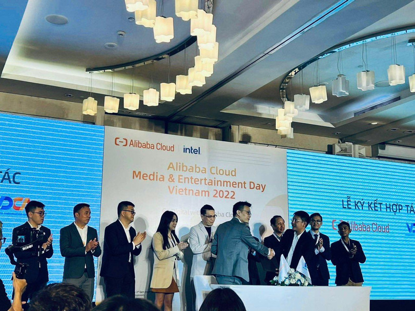 Ký kết thỏa thuận hợp tác giữa VDCA và Alibaba