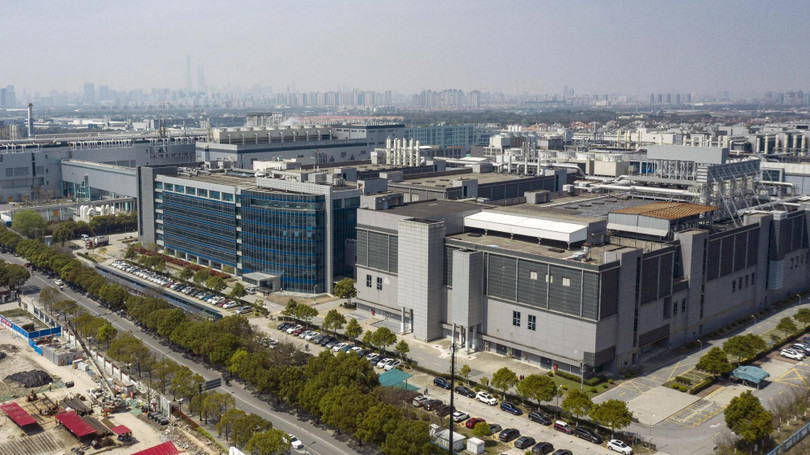 Trụ sở chính của Semiconductor Manufacturing International Corp tại Thượng Hải. Nhà sản xuất chip theo hợp đồng lớn nhất của Đại lục là một trong những công ty được Quỹ Lớn đầu tư (ảnh: Bloomberg)