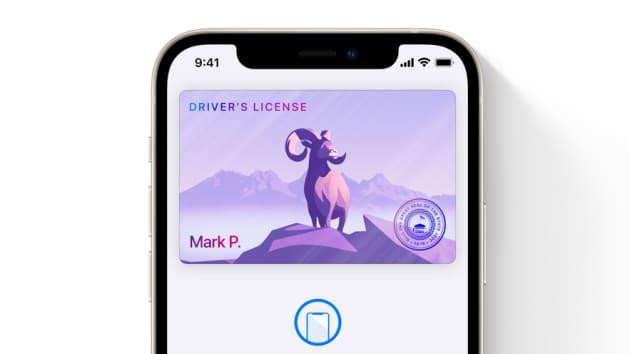 Ví Apple Wallet có thể chứa giấy phép lái xe (ảnh Apple) Ví Apple Wallet có thể chứa giấy phép lái xe (ảnh Apple)