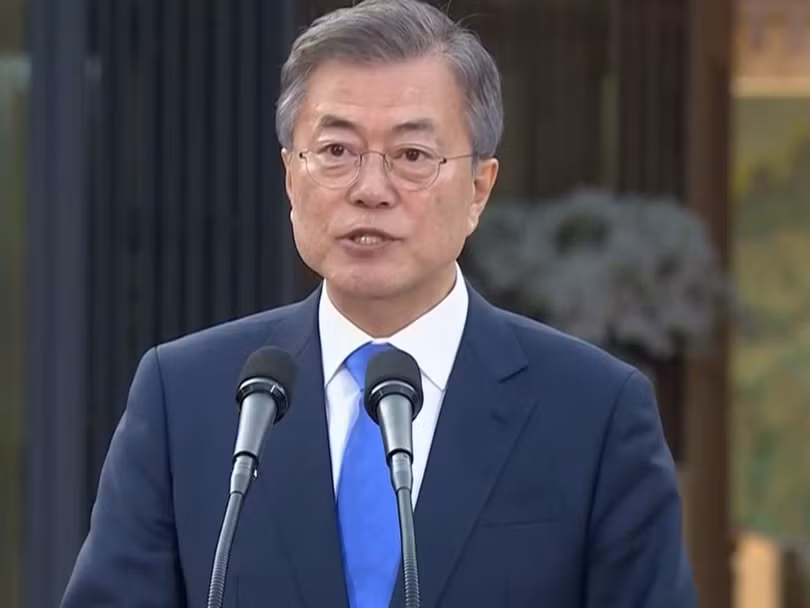 Toàn cảnh cuộc gặp lịch sử giữa Chủ tịch Triều Tiên Kim Jong Un và Tổng thống Hàn Quốc Moon Jae In ảnh 36