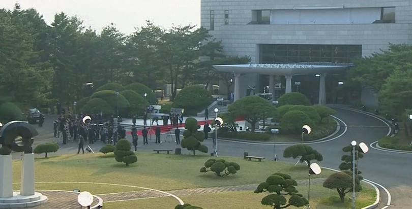 Toàn cảnh cuộc gặp lịch sử giữa Chủ tịch Triều Tiên Kim Jong Un và Tổng thống Hàn Quốc Moon Jae In ảnh 32