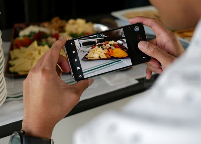 LG V30 chính thức ra mắt: quay và chỉnh sửa video cực "đỉnh" ảnh 4