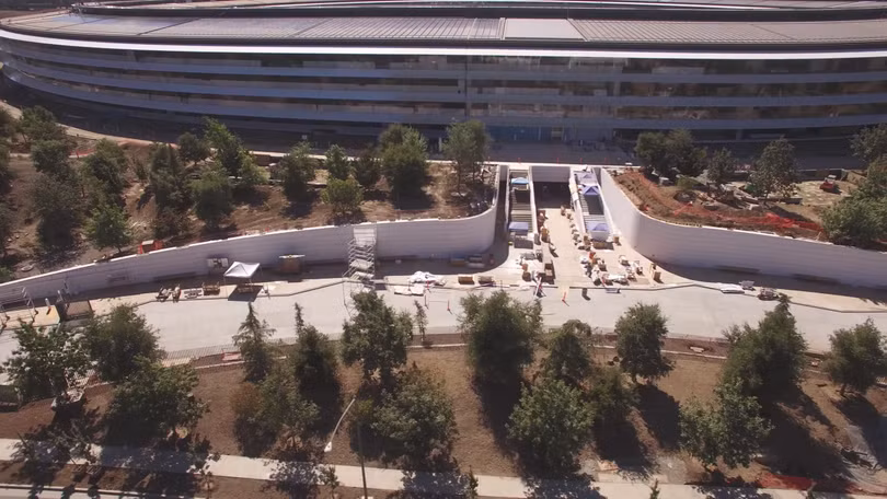 Chiêm ngưỡng trụ sở 5 tỷ USD của Apple sắp đưa vào hoạt động ảnh 6