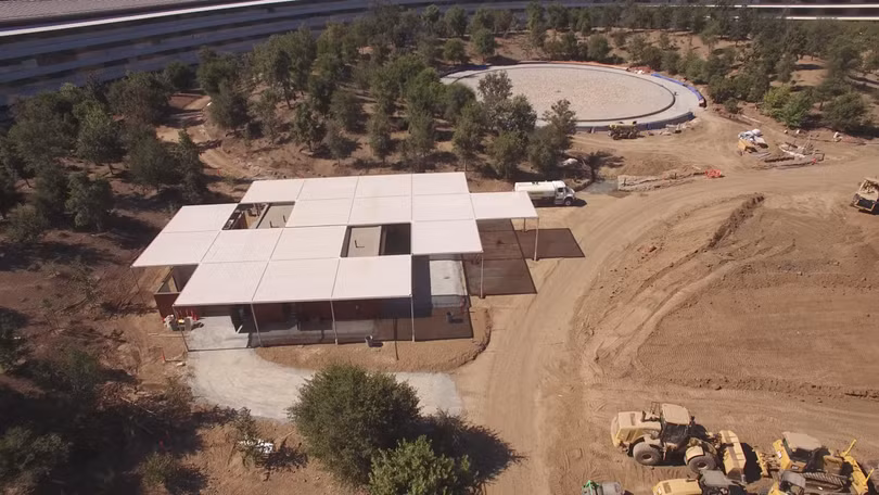 Chiêm ngưỡng trụ sở 5 tỷ USD của Apple sắp đưa vào hoạt động ảnh 14