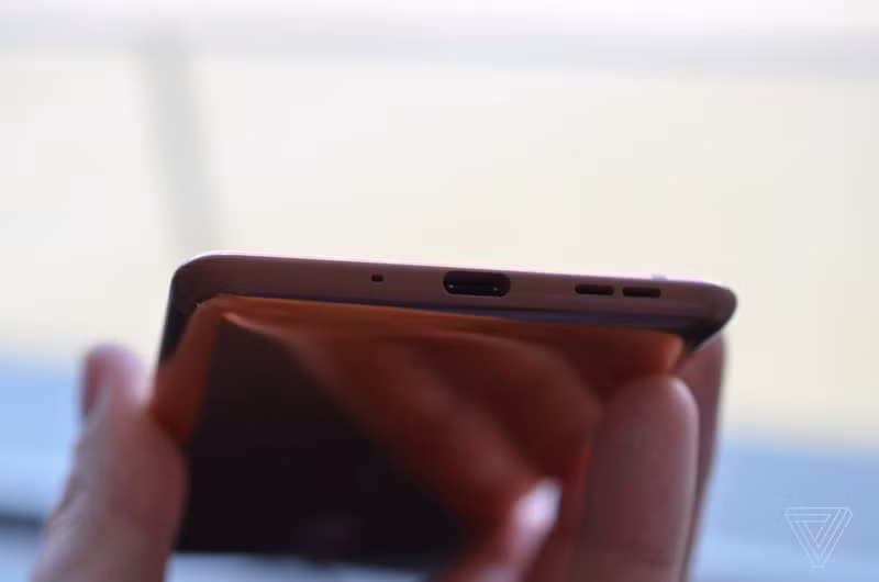 Nokia 8 chính thức ra mắt với viền dày, camera có tính năng “bothie” ảnh 11