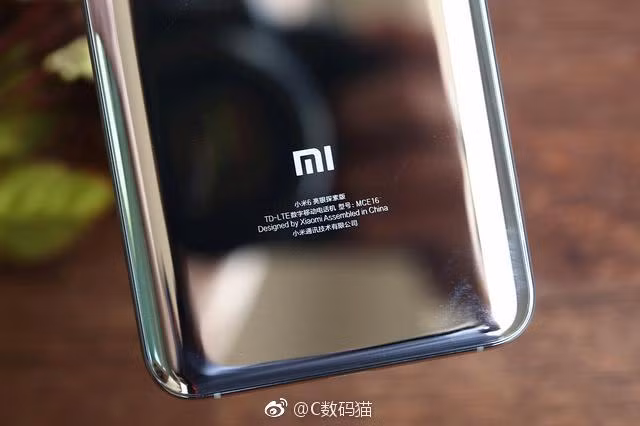 Chiêm ngưỡng “hàng hiếm” Xiaomi Mi 6 bản Mercury Silver ảnh 5